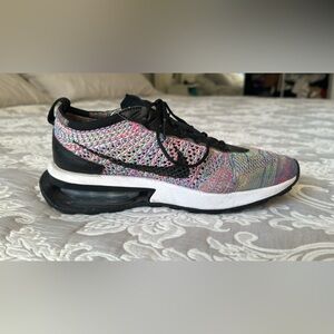 Nike Women’s Air Max Flyknit Racer multicolor US 7.5